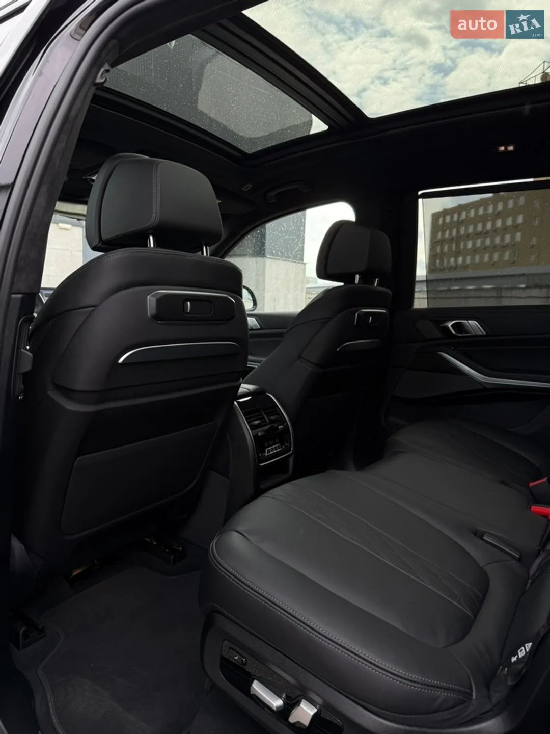 2026 BMW X7 - мініатюра 58