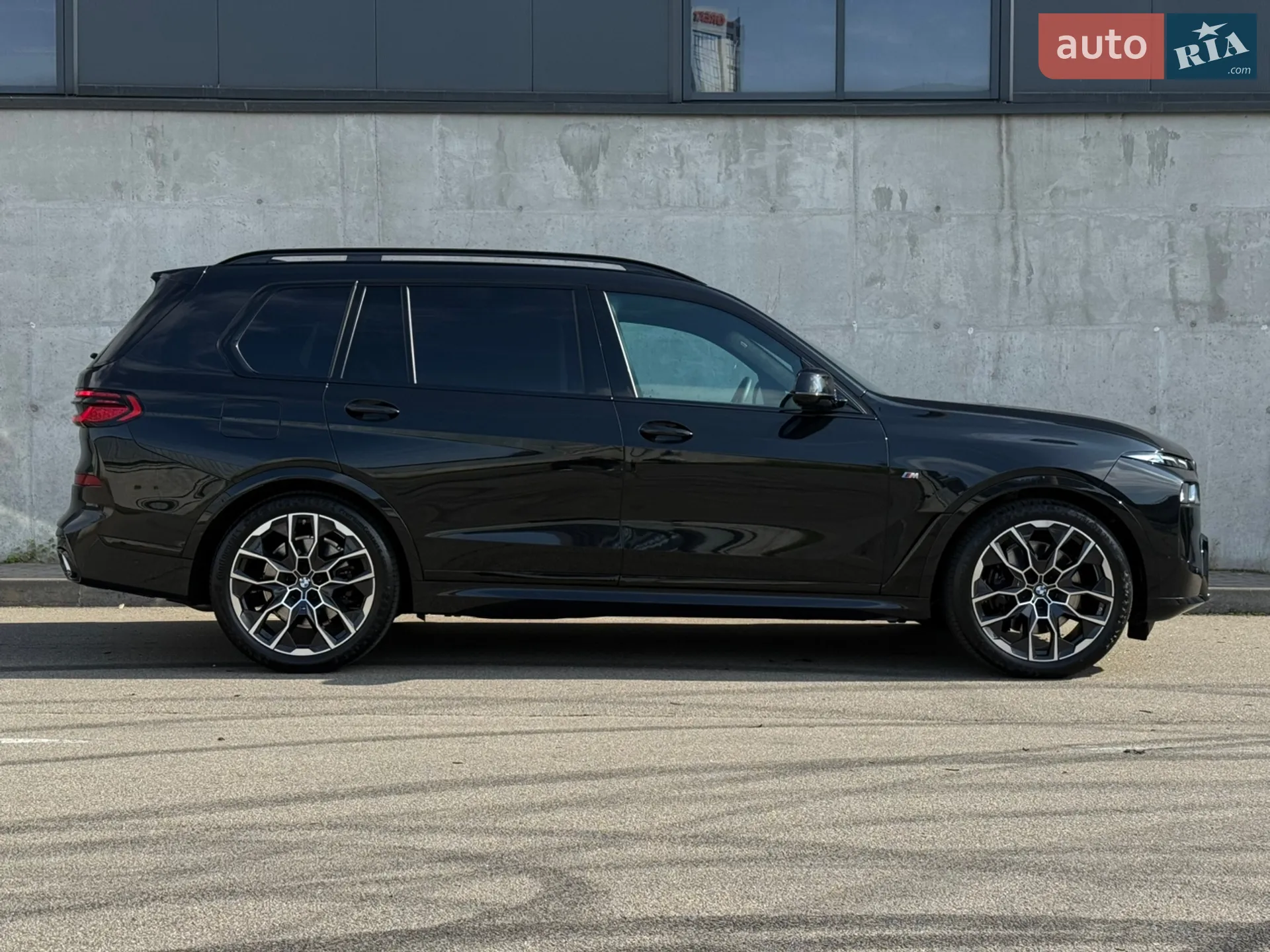 2026 BMW X7 - мініатюра 20