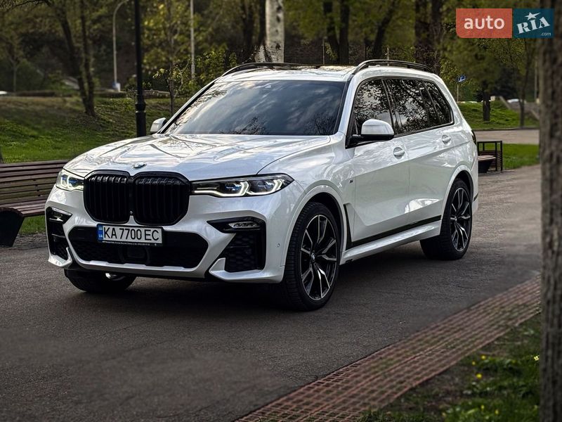 BMW X7 2022