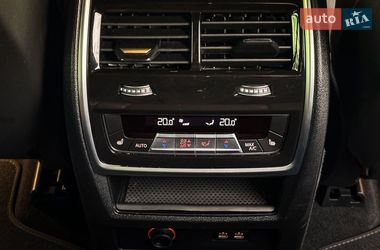 Внедорожник / Кроссовер BMW X7 2022 в Киеве