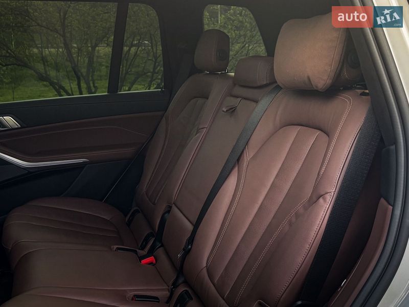 Внедорожник / Кроссовер BMW X7 2022 в Киеве