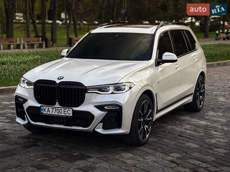Внедорожник / Кроссовер BMW X7 2022 в Киеве