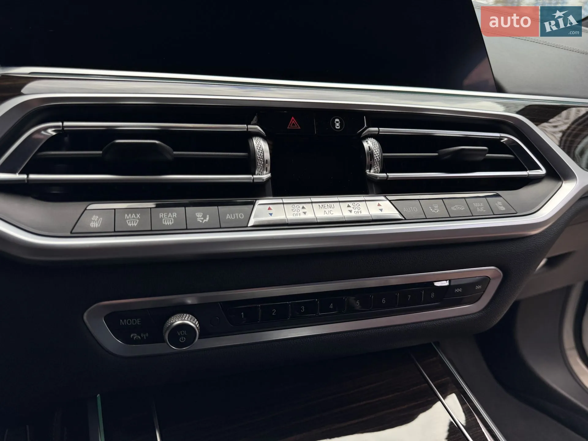 2019 BMW X7 - мініатюра 19