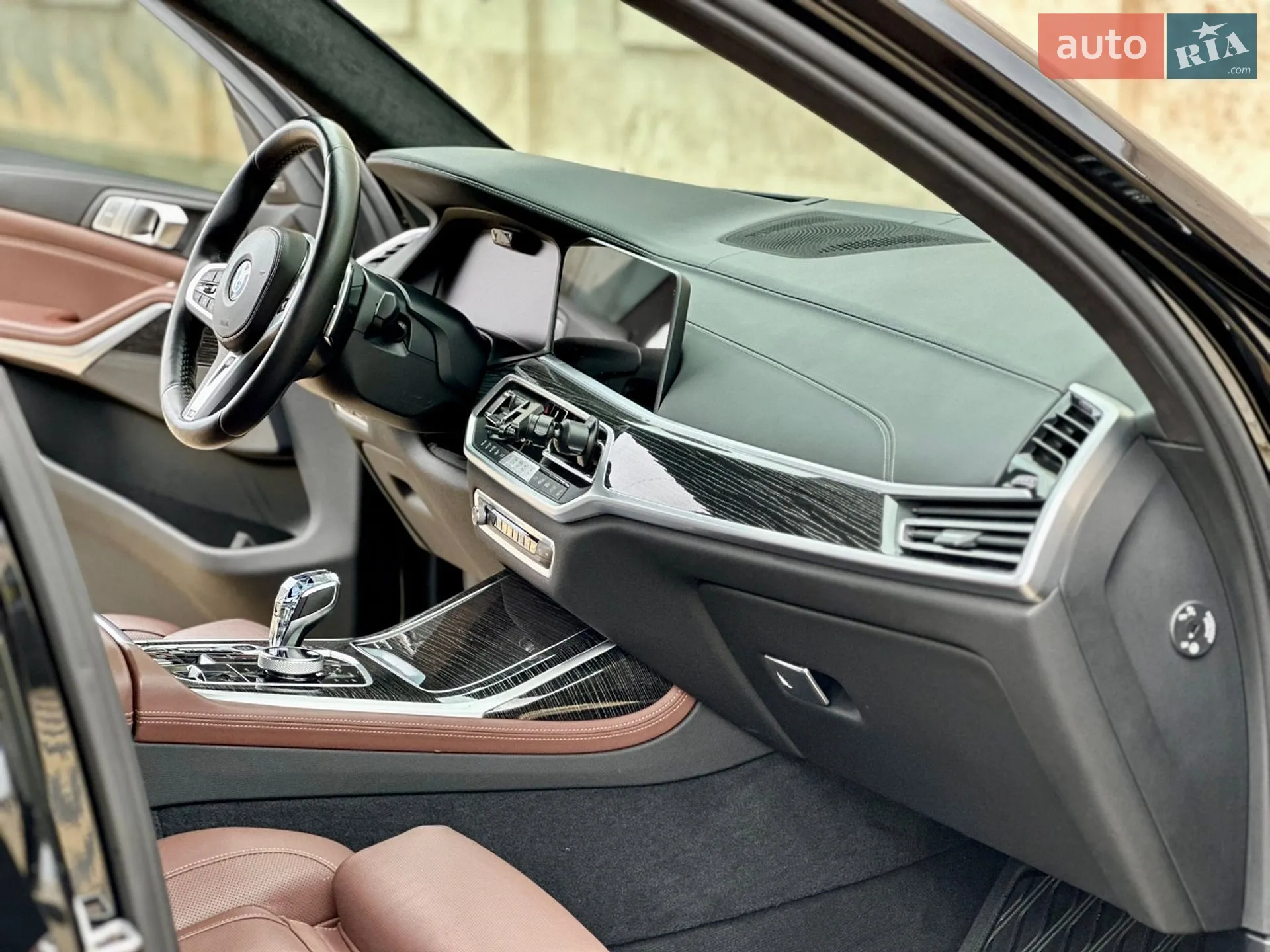 2022 BMW X7 - мініатюра 32