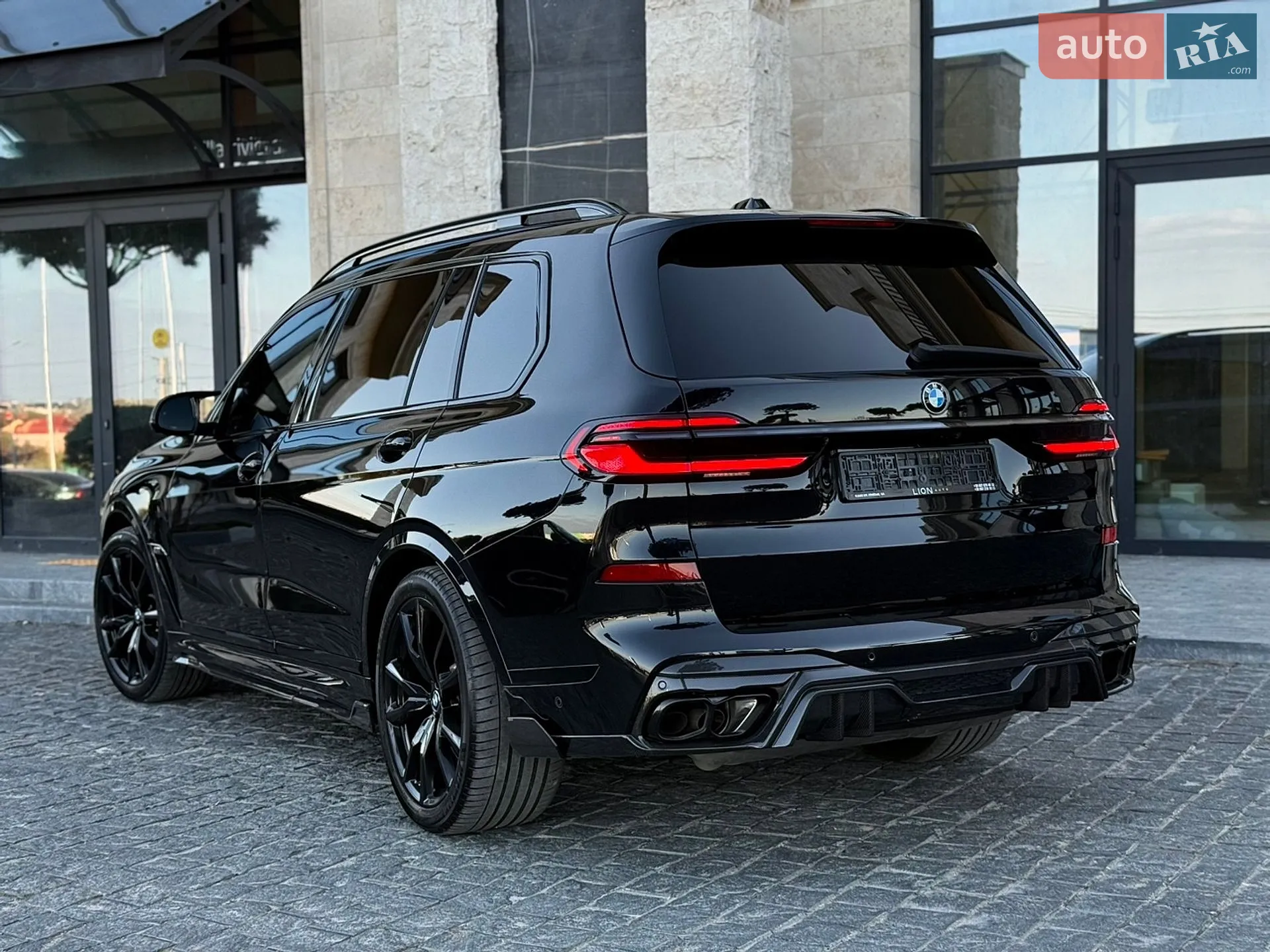 2023 BMW X7 - мініатюра 17