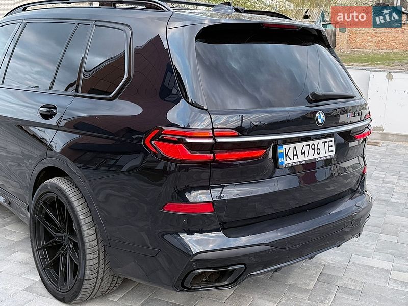 Внедорожник / Кроссовер BMW X7 2019 в Киеве