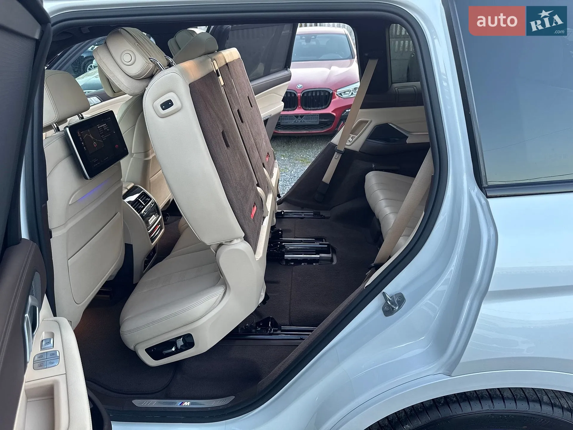 2019 BMW X7 - мініатюра 64