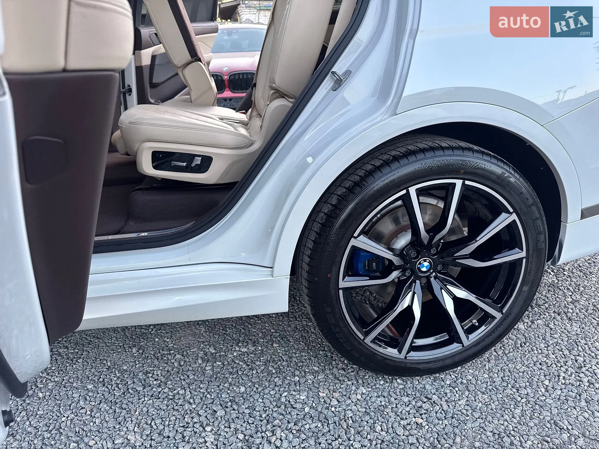 2019 BMW X7 - мініатюра 76