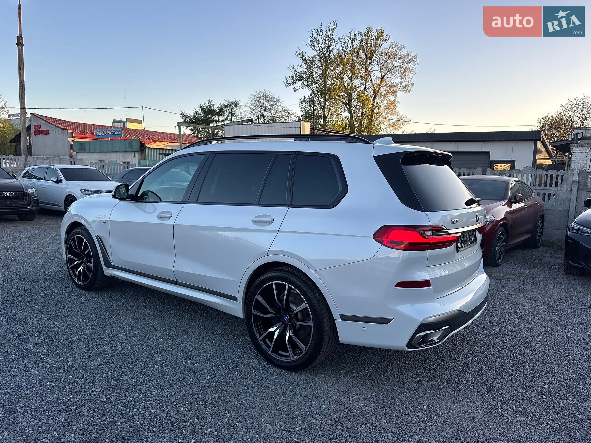 2019 BMW X7 - мініатюра 149