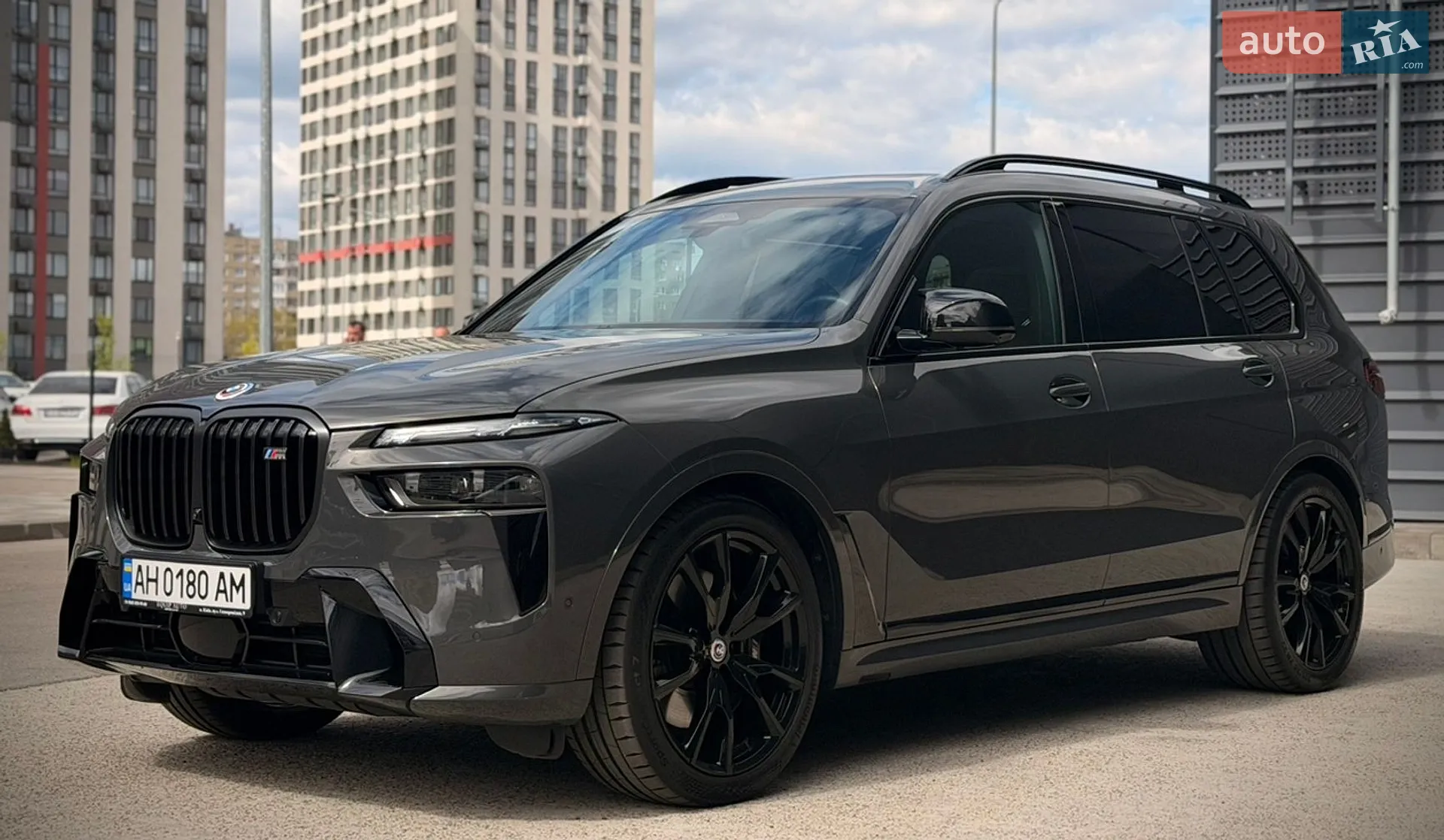 2022 BMW X7 - мініатюра 19