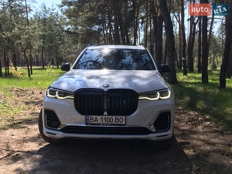BMW X7