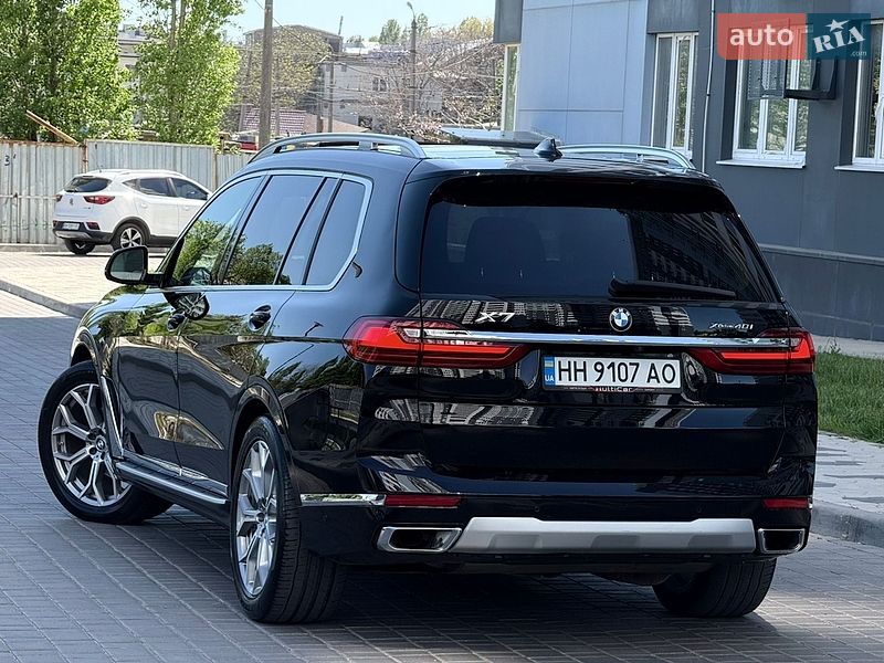 Внедорожник / Кроссовер BMW X7 2021 в Одессе