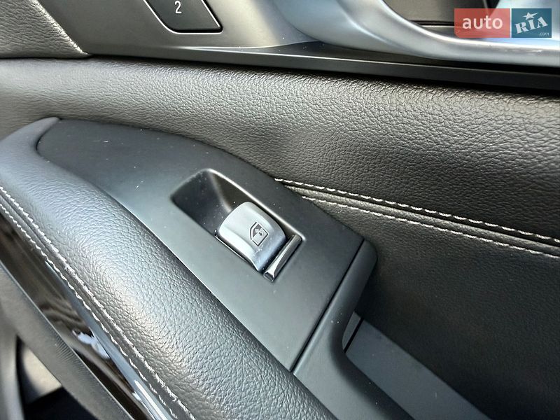 Внедорожник / Кроссовер BMW X7 2021 в Одессе