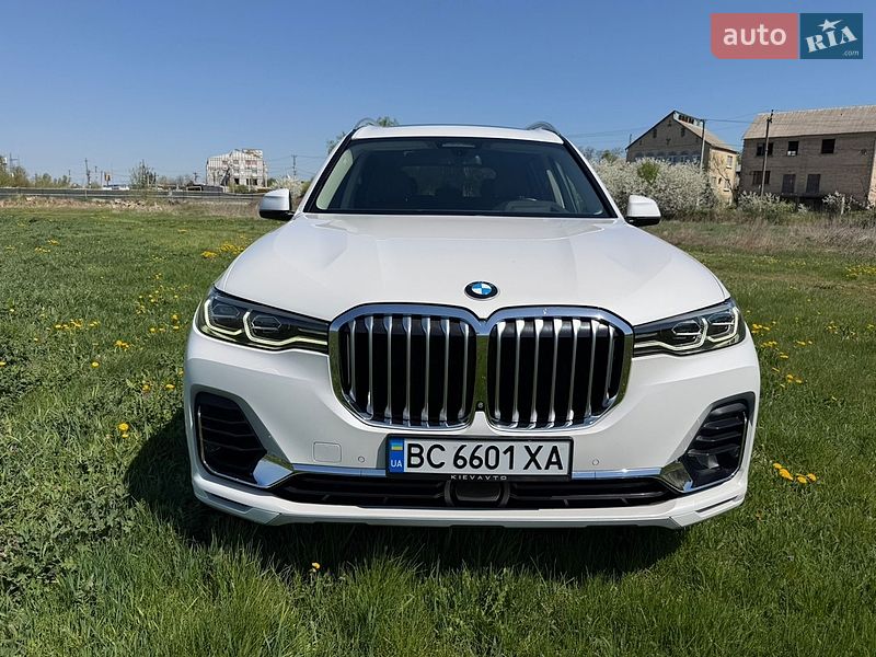 Внедорожник / Кроссовер BMW X7 2019 в Черкассах