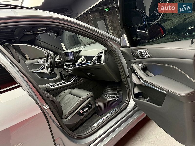 Внедорожник / Кроссовер BMW X7 2023 в Киеве