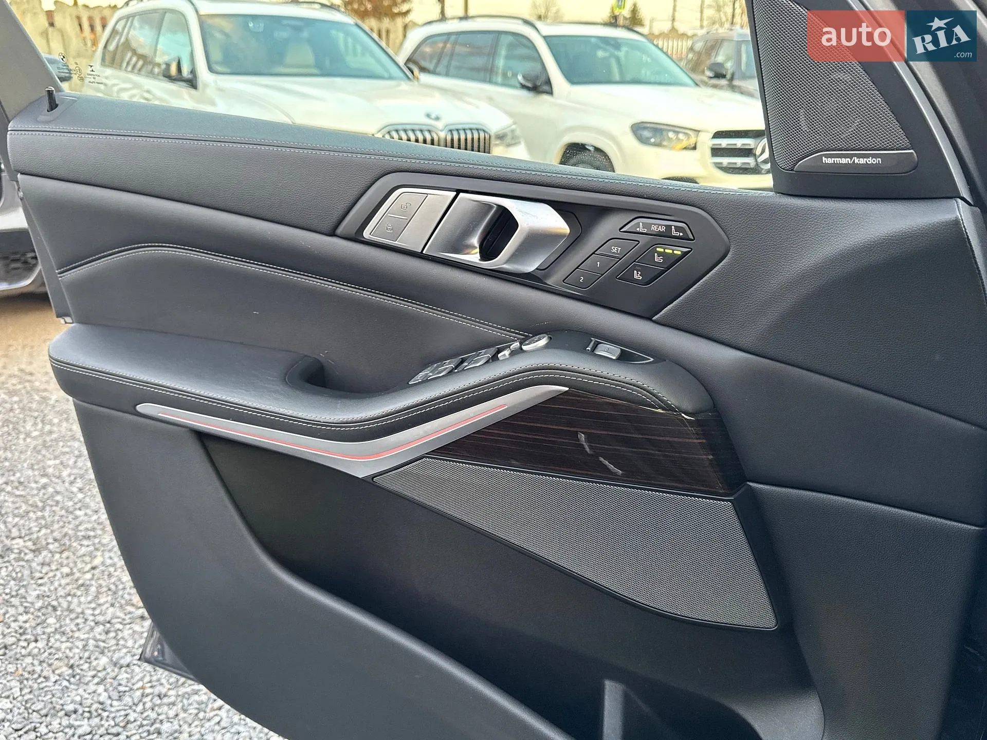 2019 BMW X7 - мініатюра 43