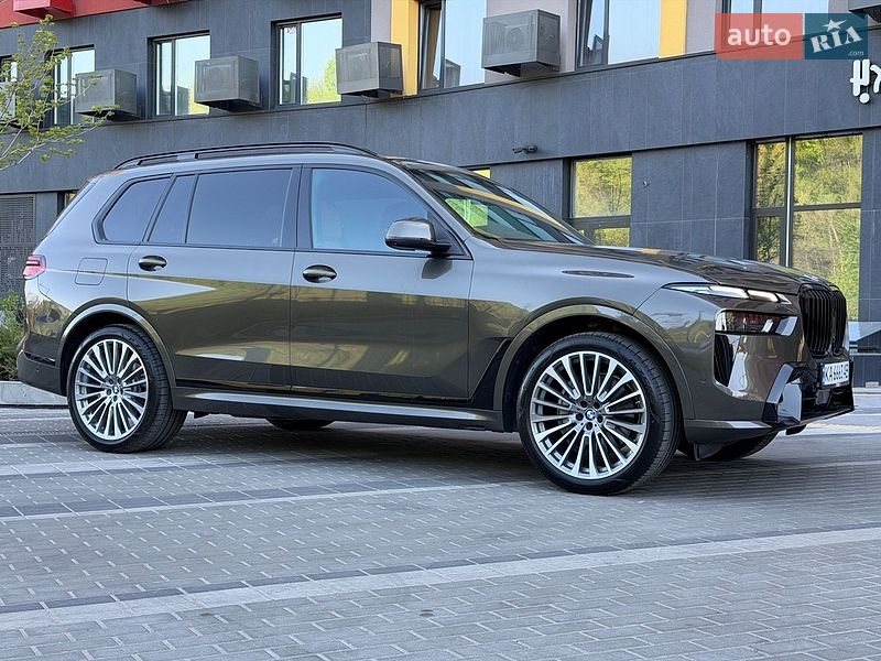 Внедорожник / Кроссовер BMW X7 2024 в Киеве