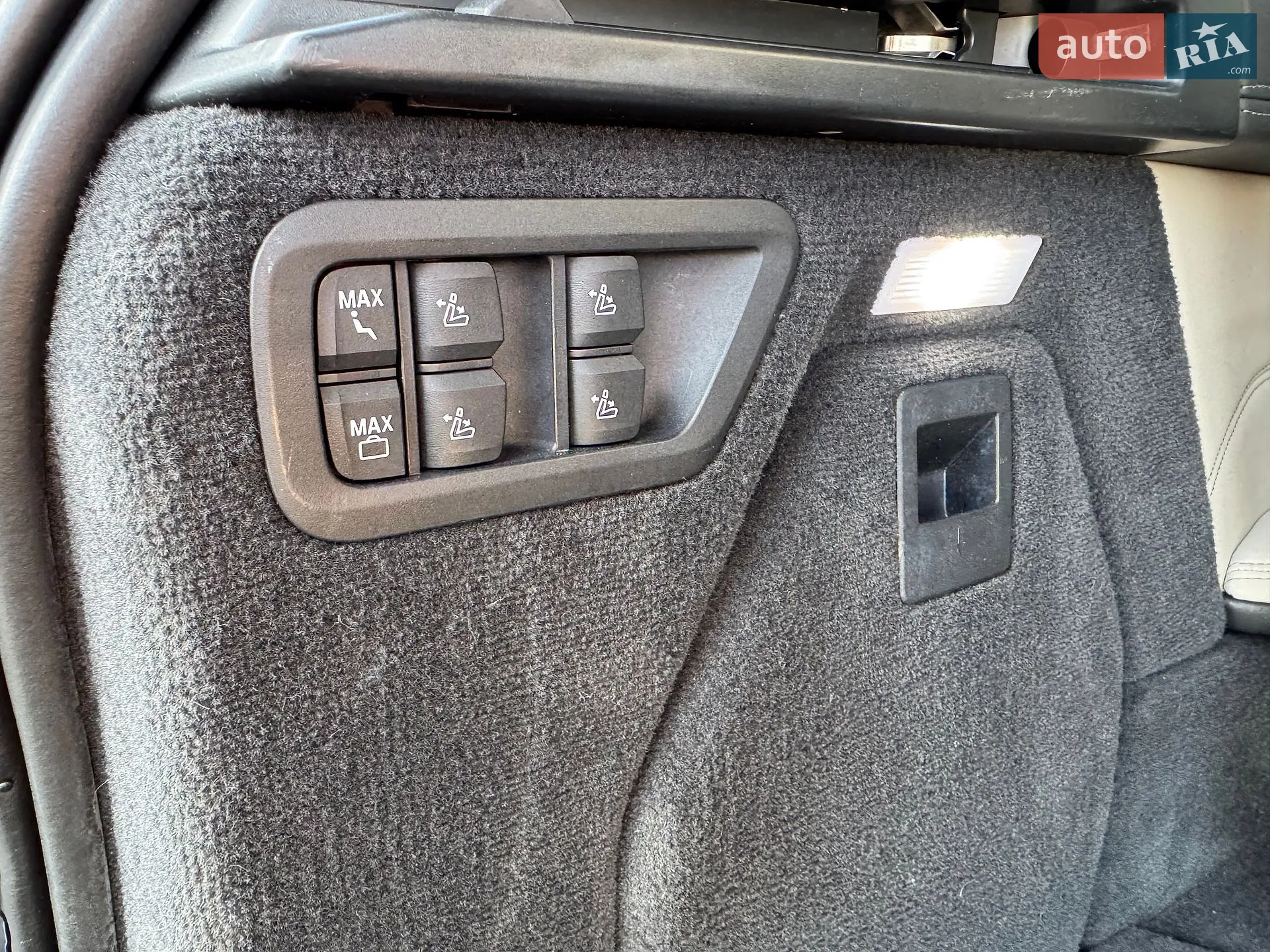 2019 BMW X7 - мініатюра 113