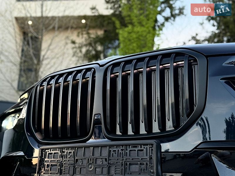 Внедорожник / Кроссовер BMW X7 2022 в Львове