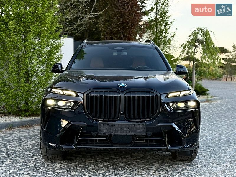 Внедорожник / Кроссовер BMW X7 2022 в Львове