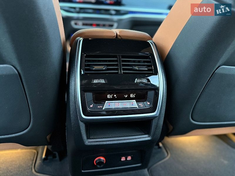 Внедорожник / Кроссовер BMW X7 2022 в Львове