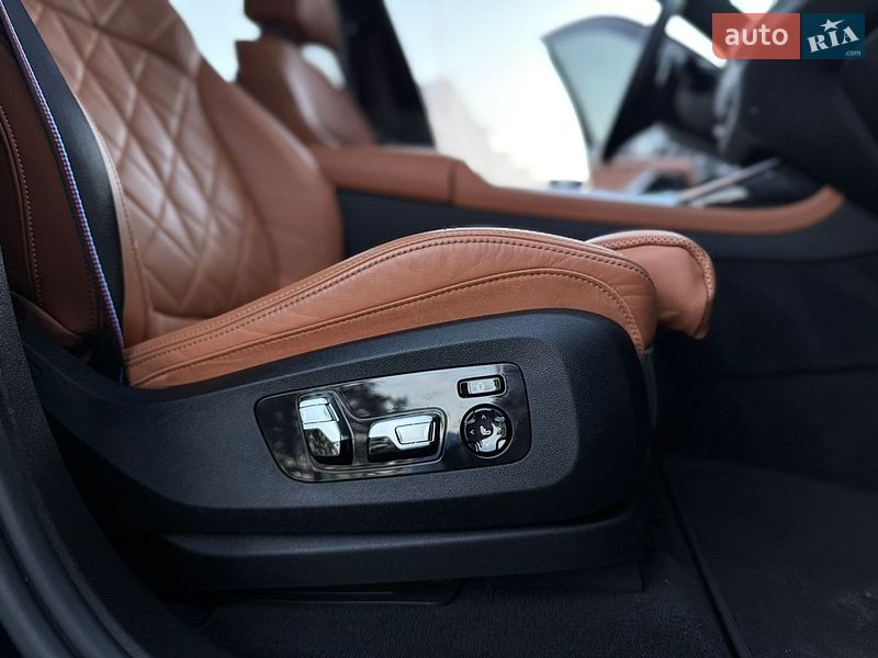 Внедорожник / Кроссовер BMW X7 2022 в Львове