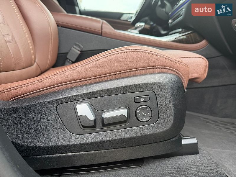 Внедорожник / Кроссовер BMW X7 2020 в Львове