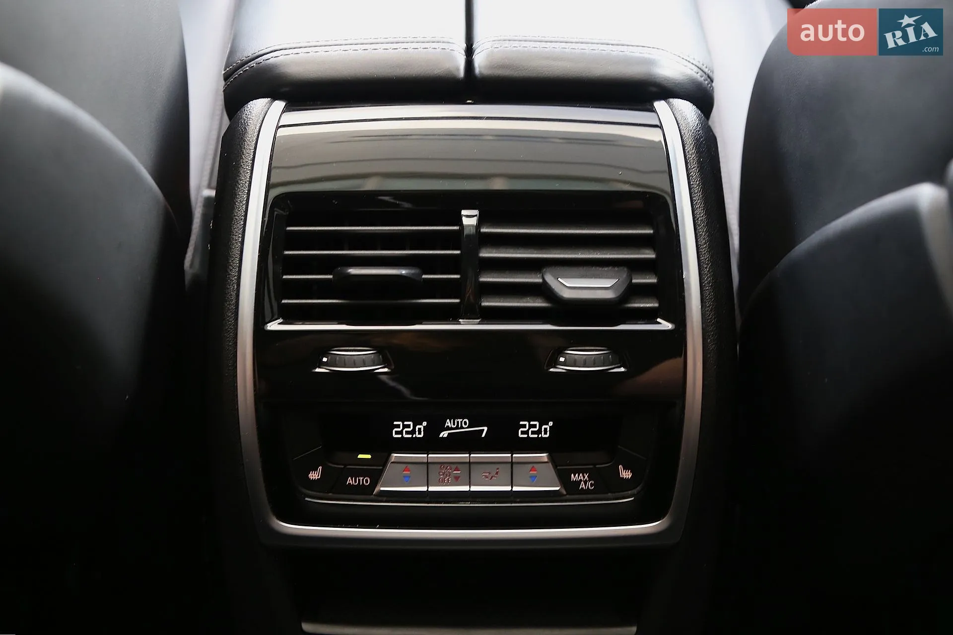 2020 BMW X7 - мініатюра 29