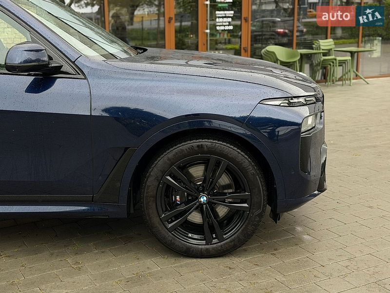 Внедорожник / Кроссовер BMW X7 2023 в Луцке