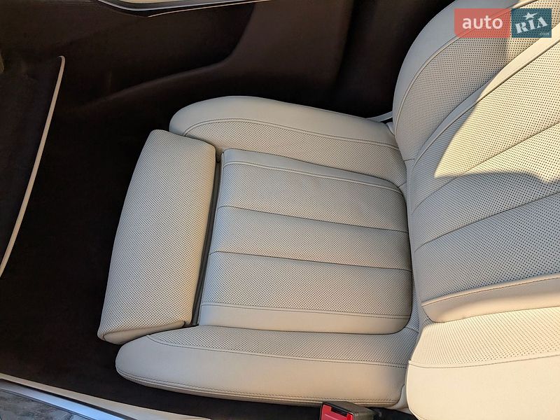 Внедорожник / Кроссовер BMW X7 2019 в Киеве