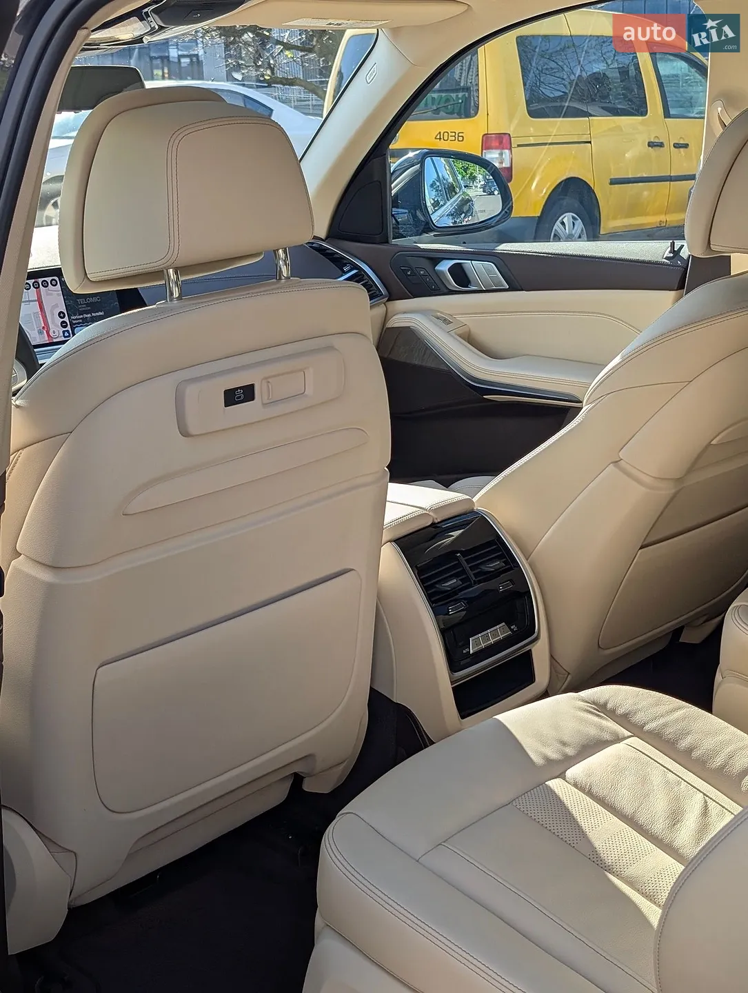 2019 BMW X7 - мініатюра 65