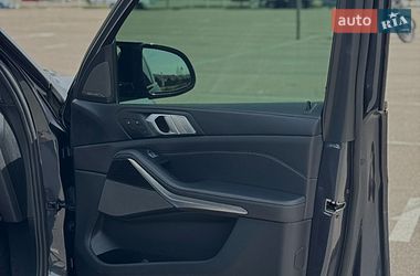 Внедорожник / Кроссовер BMW X7 2019 в Киеве