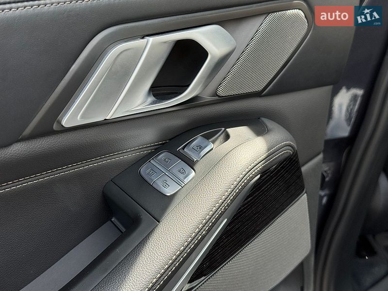 Внедорожник / Кроссовер BMW X7 2019 в Киеве