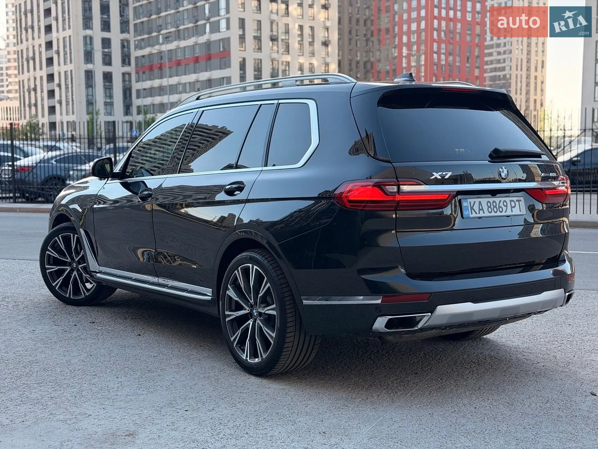 2019 BMW X7 - фото 1