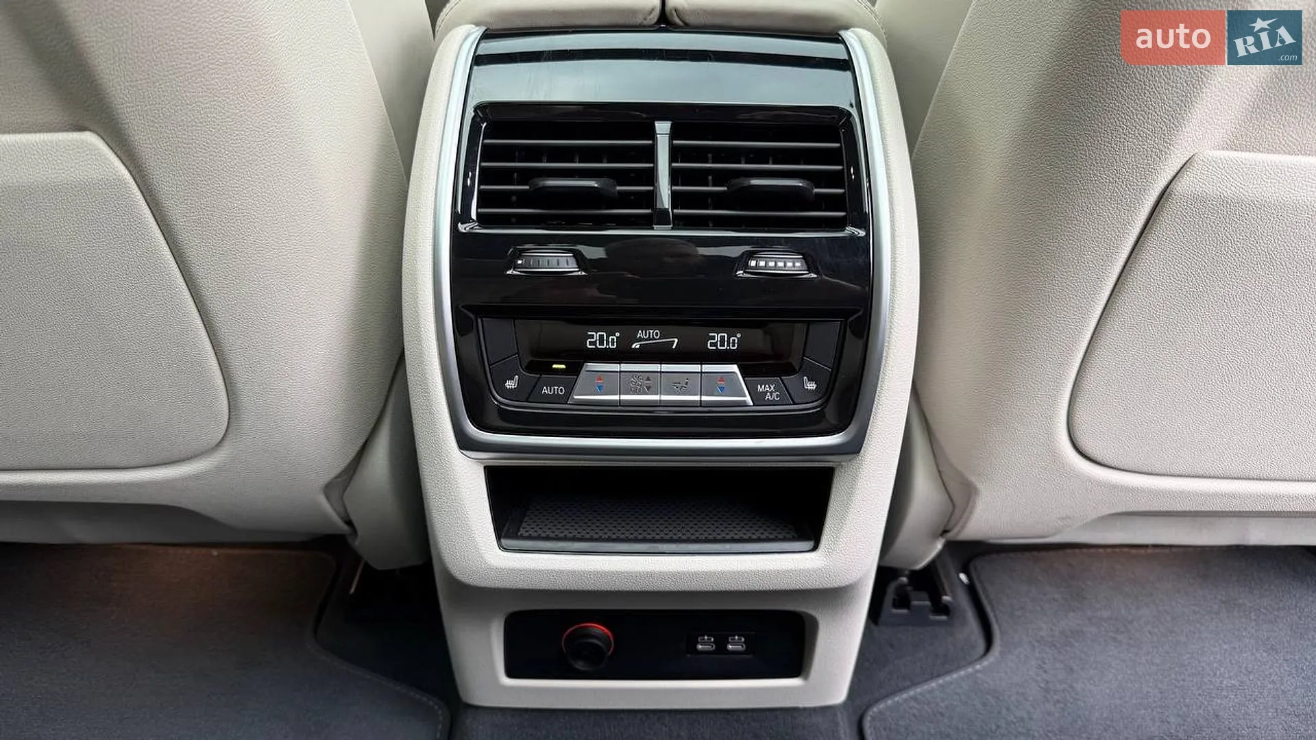 2022 BMW X7 - мініатюра 40