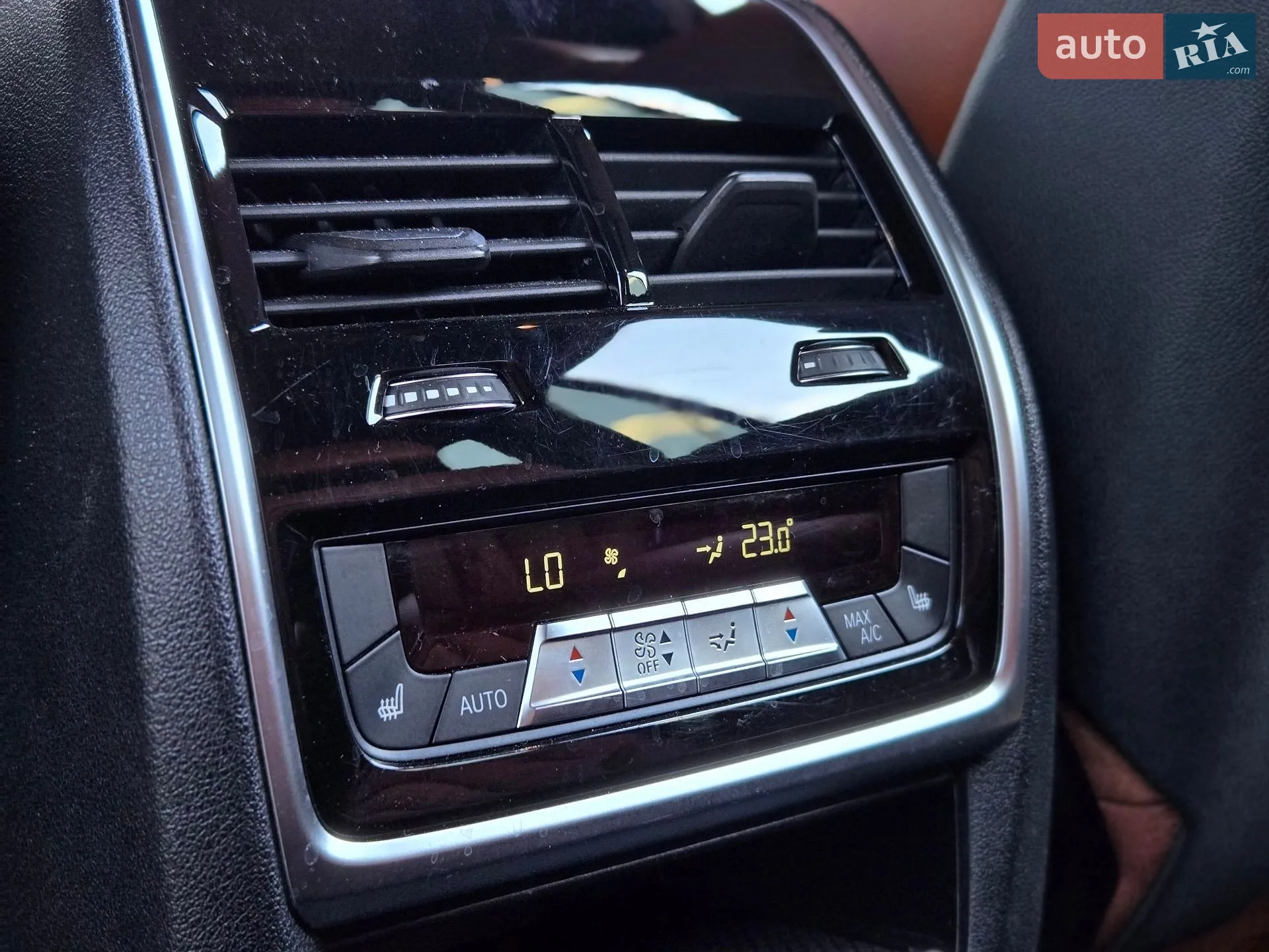 2019 BMW X7 - мініатюра 10