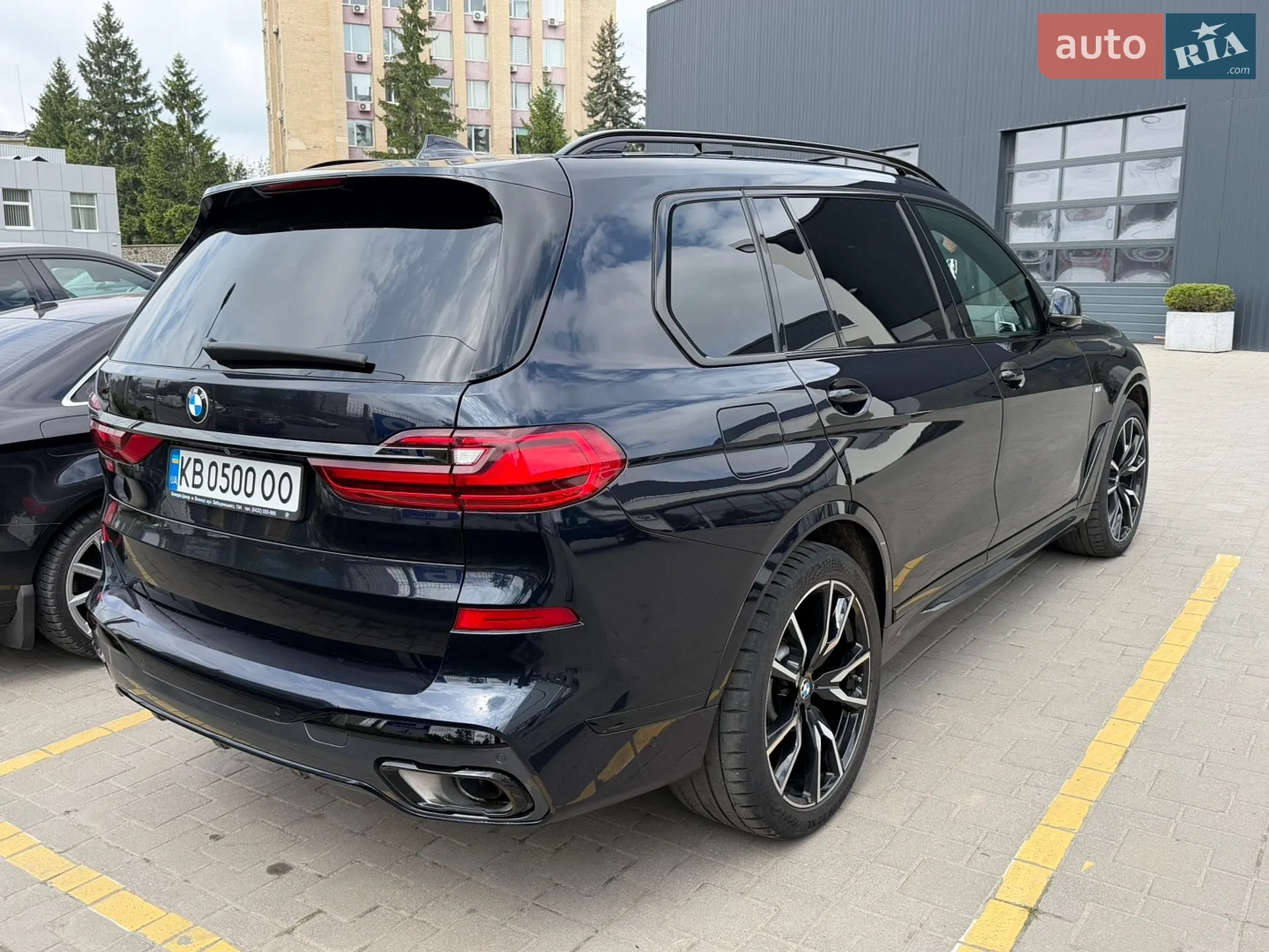 2022 BMW X7 - мініатюра 3