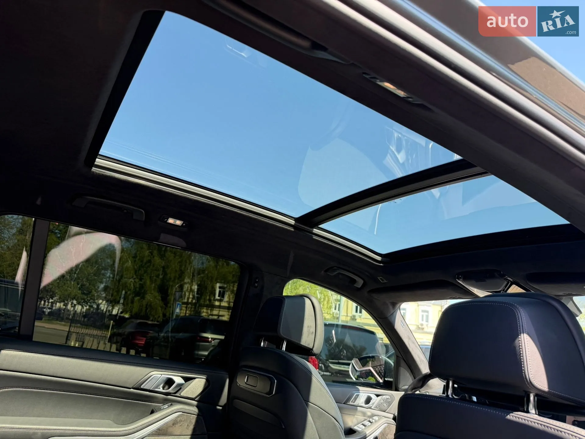 2023 BMW X7 - мініатюра 28