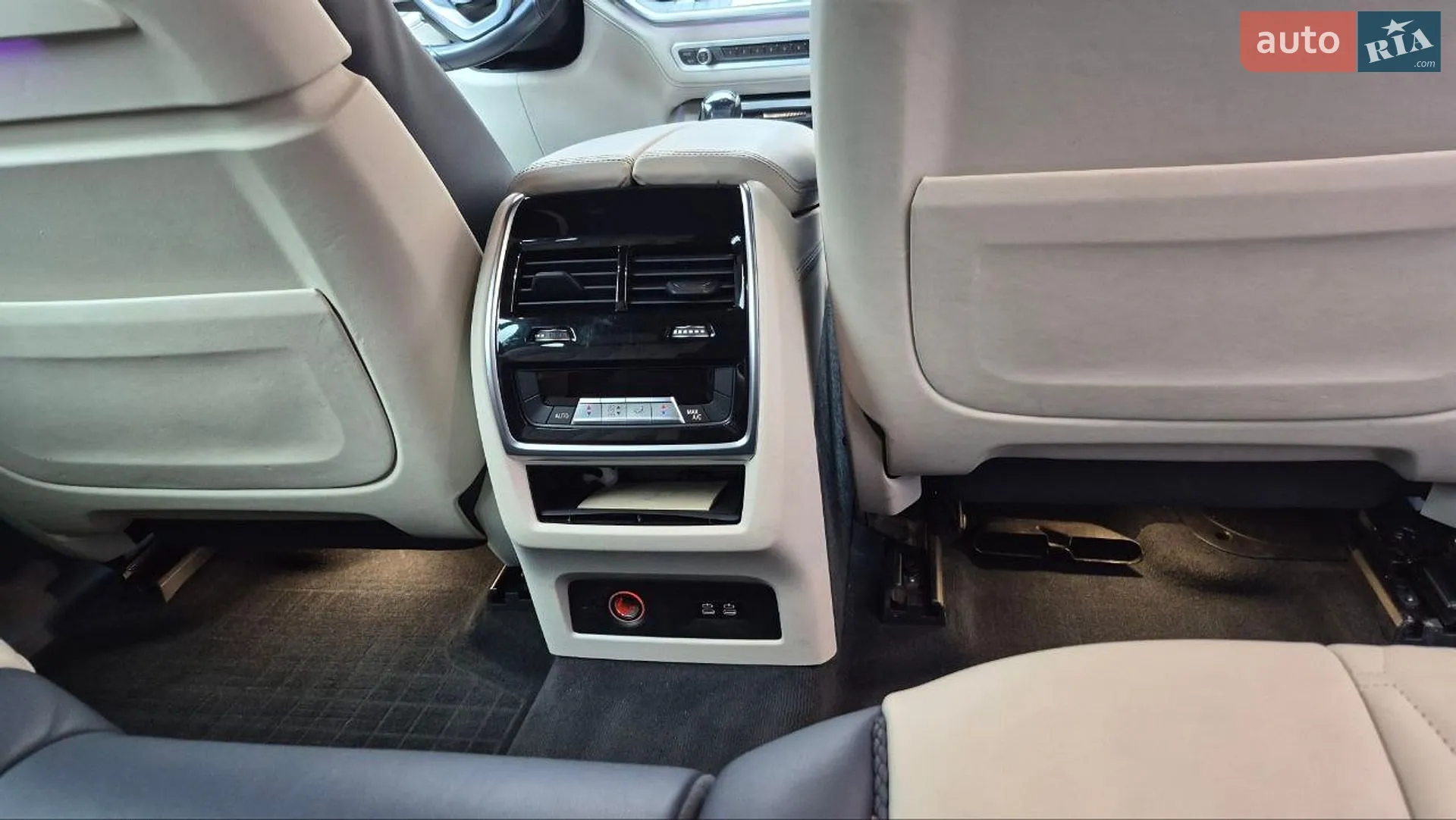 2019 BMW X7 - мініатюра 16