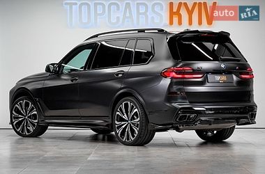 Внедорожник / Кроссовер BMW X7 2024 в Киеве