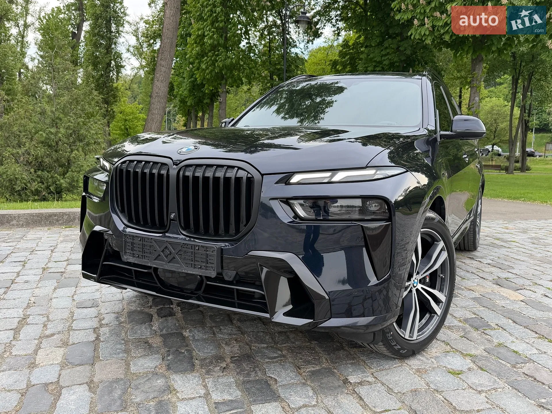 2023 BMW X7 - мініатюра 41