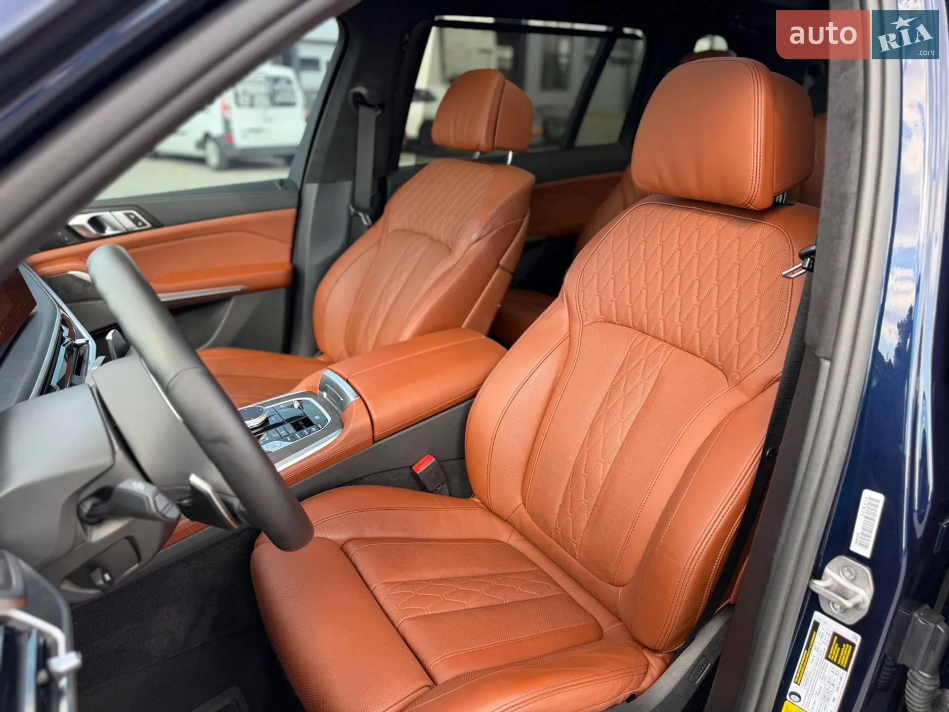 2023 BMW X7 - мініатюра 29