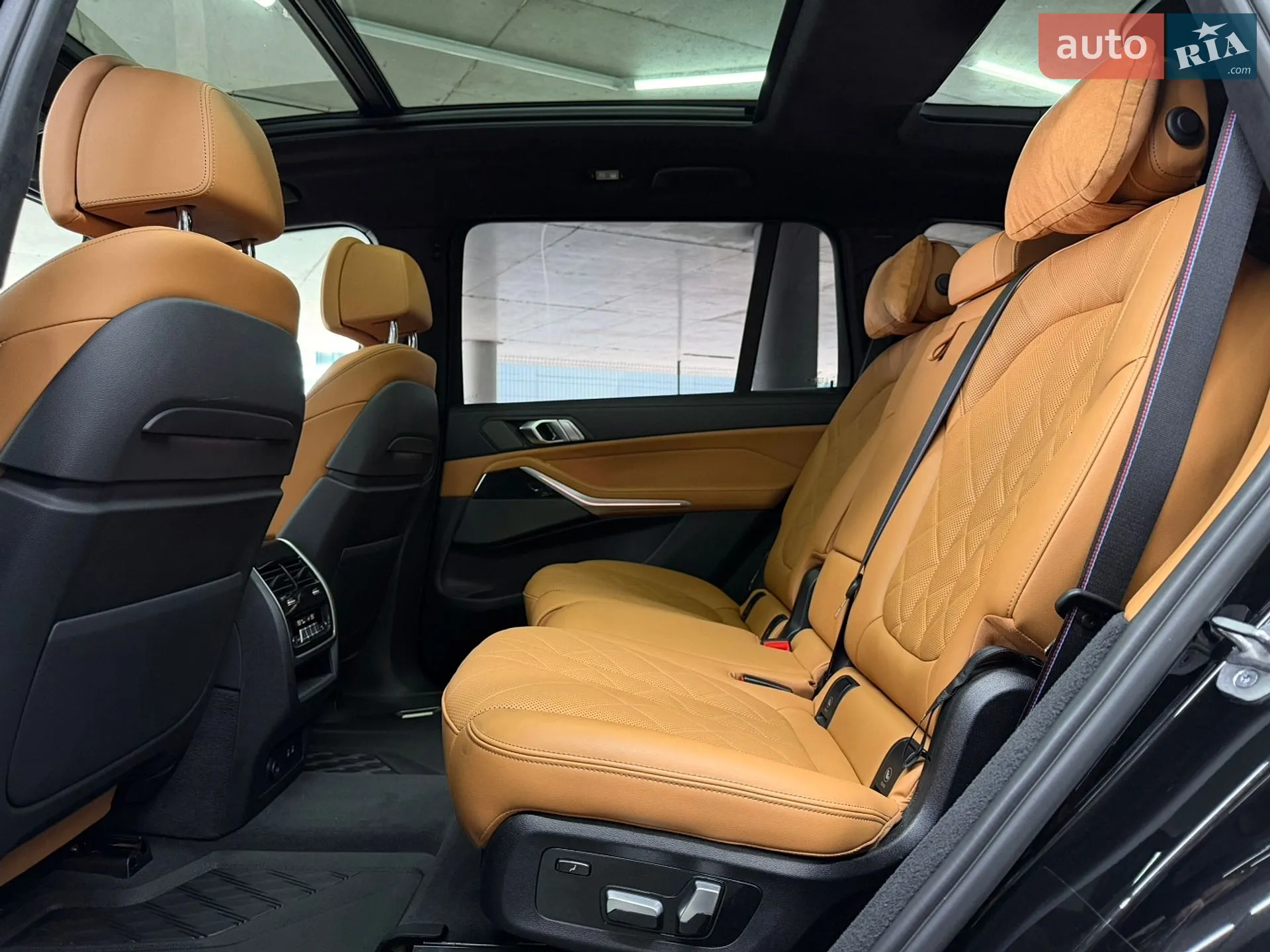 2022 BMW X7 - мініатюра 26