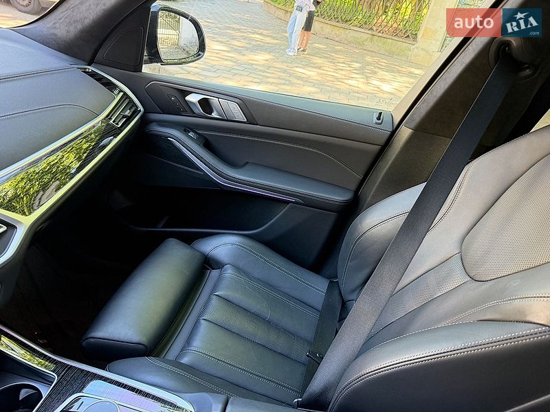 Позашляховик / Кросовер BMW X7 2021 в Львові