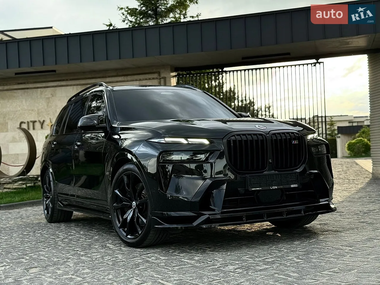 2023 BMW X7 - мініатюра 35