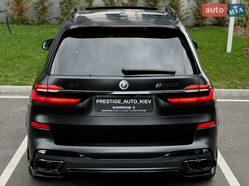 Внедорожник / Кроссовер BMW X7 2024 в Киеве