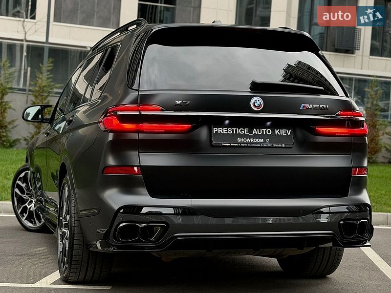 Внедорожник / Кроссовер BMW X7 2024 в Киеве