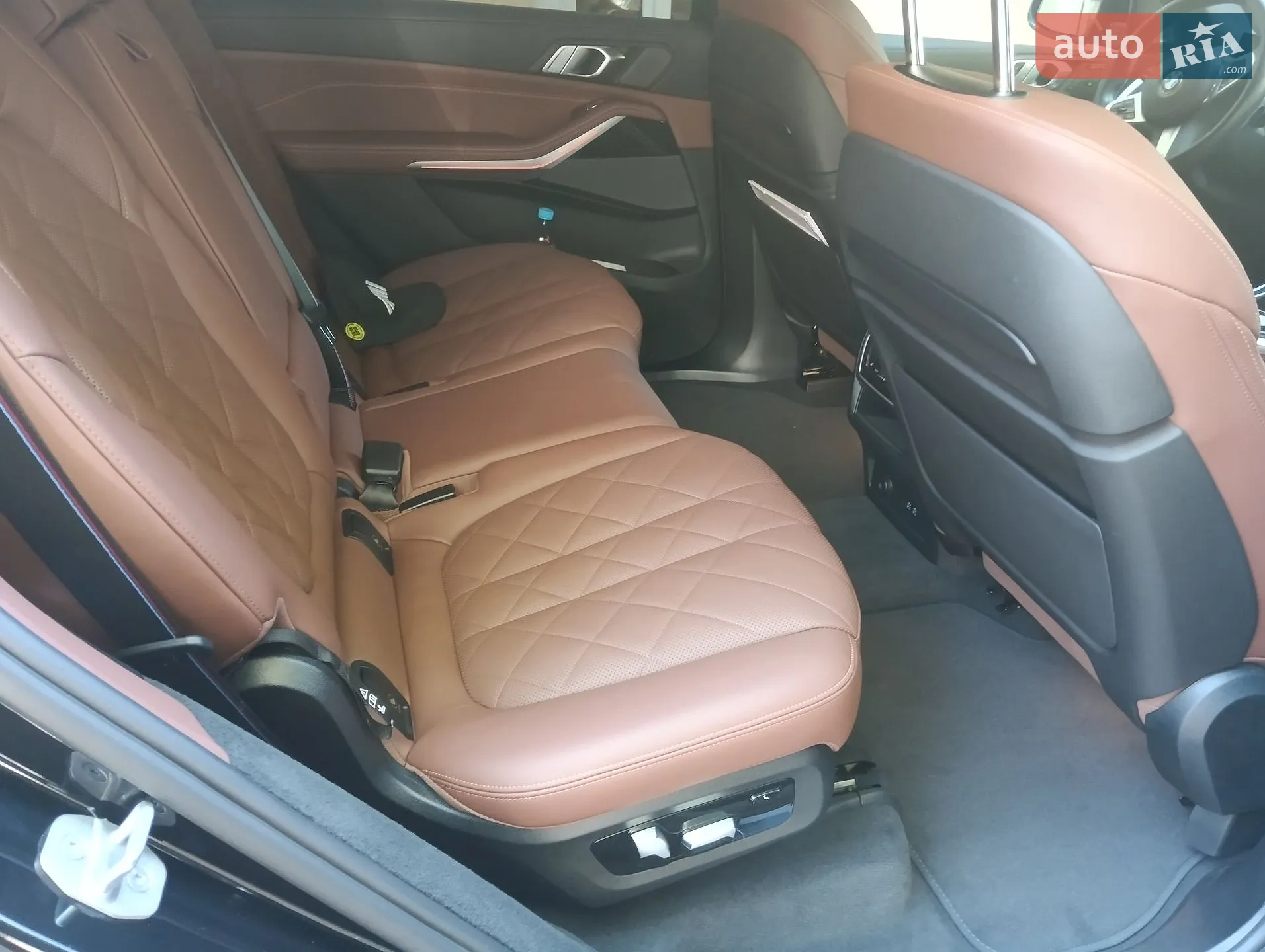 2023 BMW X7 - мініатюра 14
