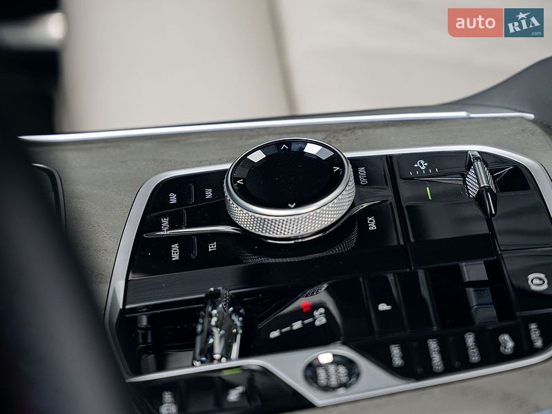 Внедорожник / Кроссовер BMW X7 2023 в Одессе