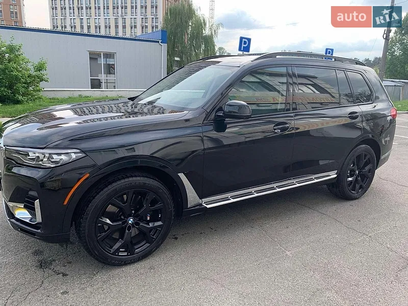 BMW X7